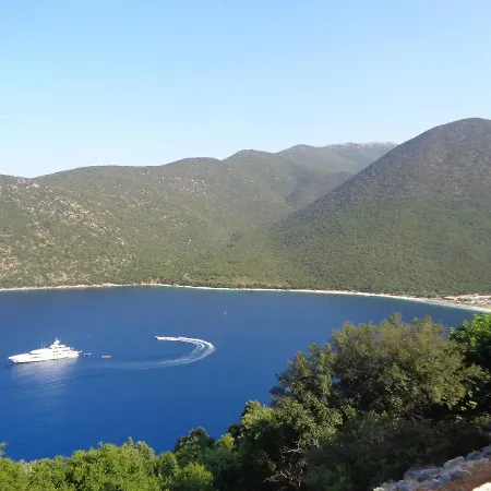 Casa de Férias Melissani House Karavomylos