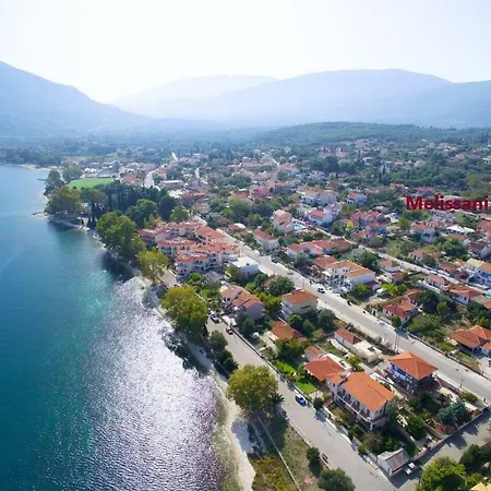Melissani House Дом отдыха Каравомилос