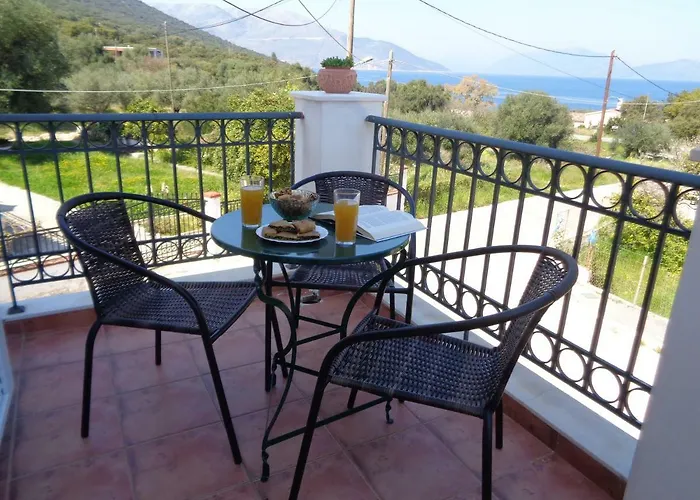 Dom wakacyjny Melissani House Karavomylos